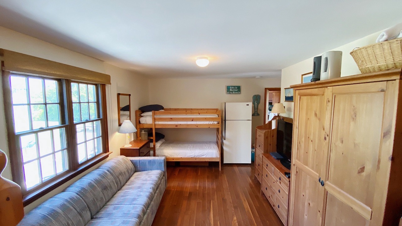 Photo of Bedroom in Madaket