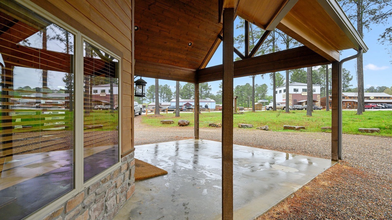 Photo of Others in Broken Bow
