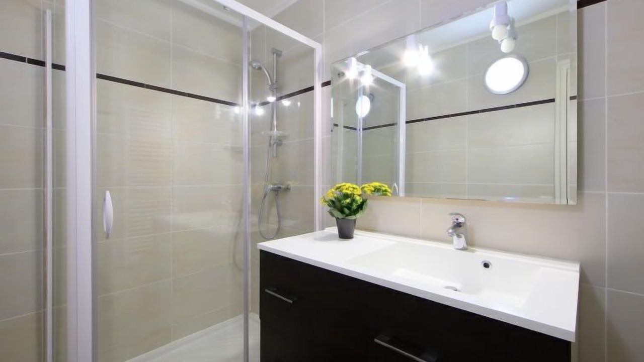 Photo of Bathroom in Cabourg