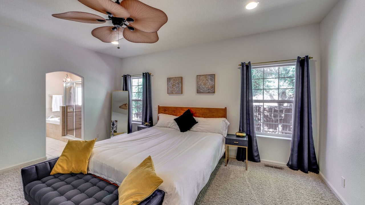 Photo of Bedroom in Murphys