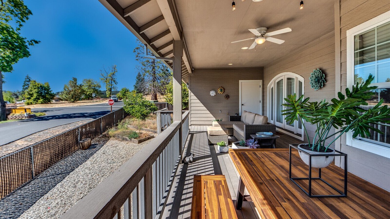 Photo of Patio Balcony in Murphys