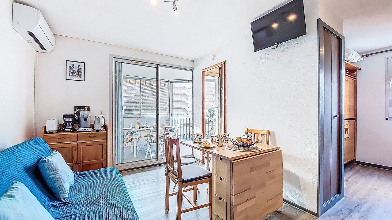 Photo of Livingroom in Le Grau-Du-Roi