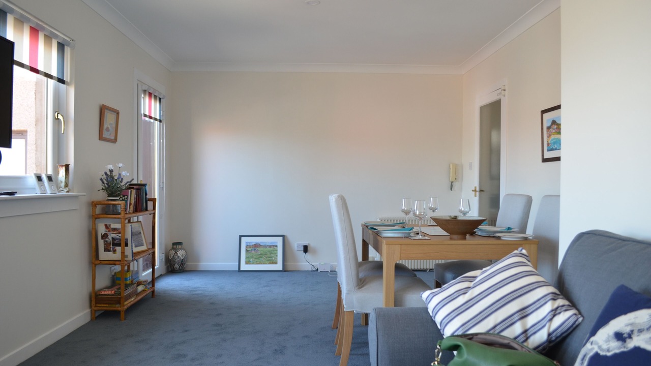 Photo of Others in Dunbar