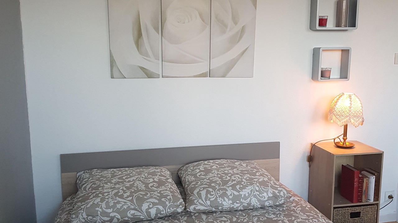 Photo of Bedroom in Saint-Etienne