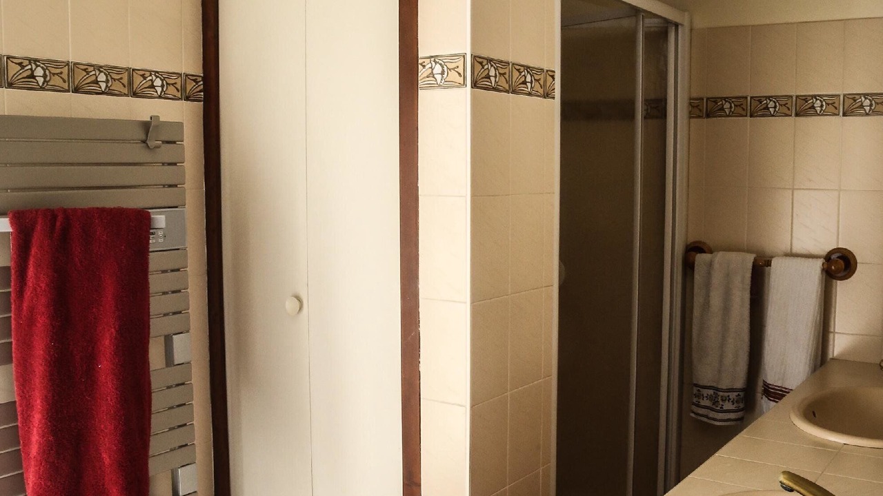 Photo of Bathroom in Saint-Gilles