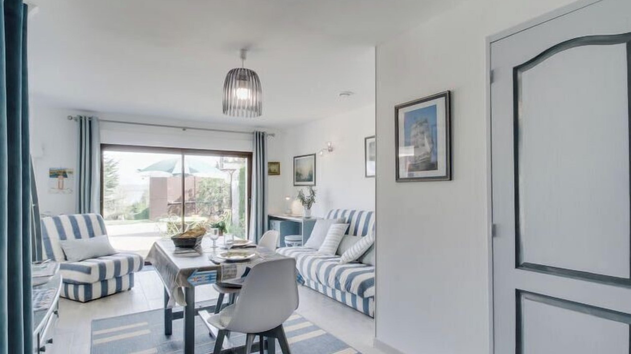 Photo of Livingroom in La Richardais