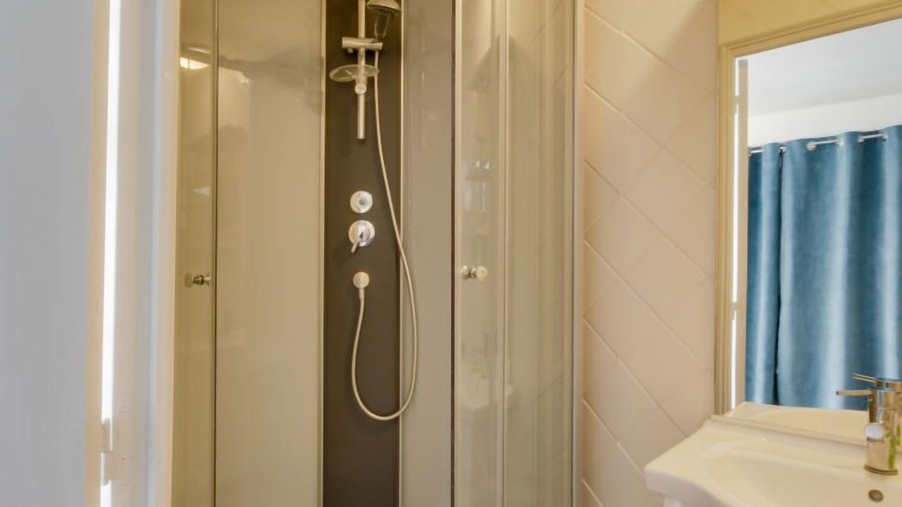 Photo of Bathroom in La Richardais