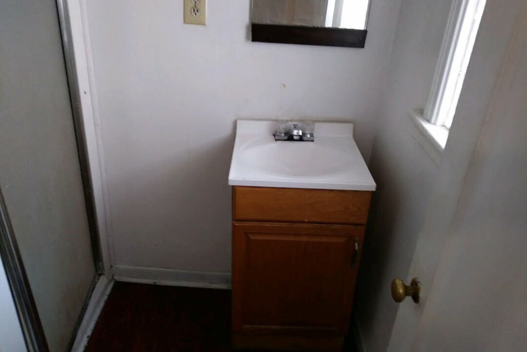 Photo of Bathroom in North Tonawanda