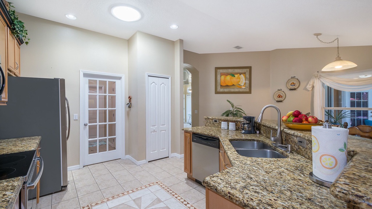 Photo of Kitchen in Buena Ventura Lakes
