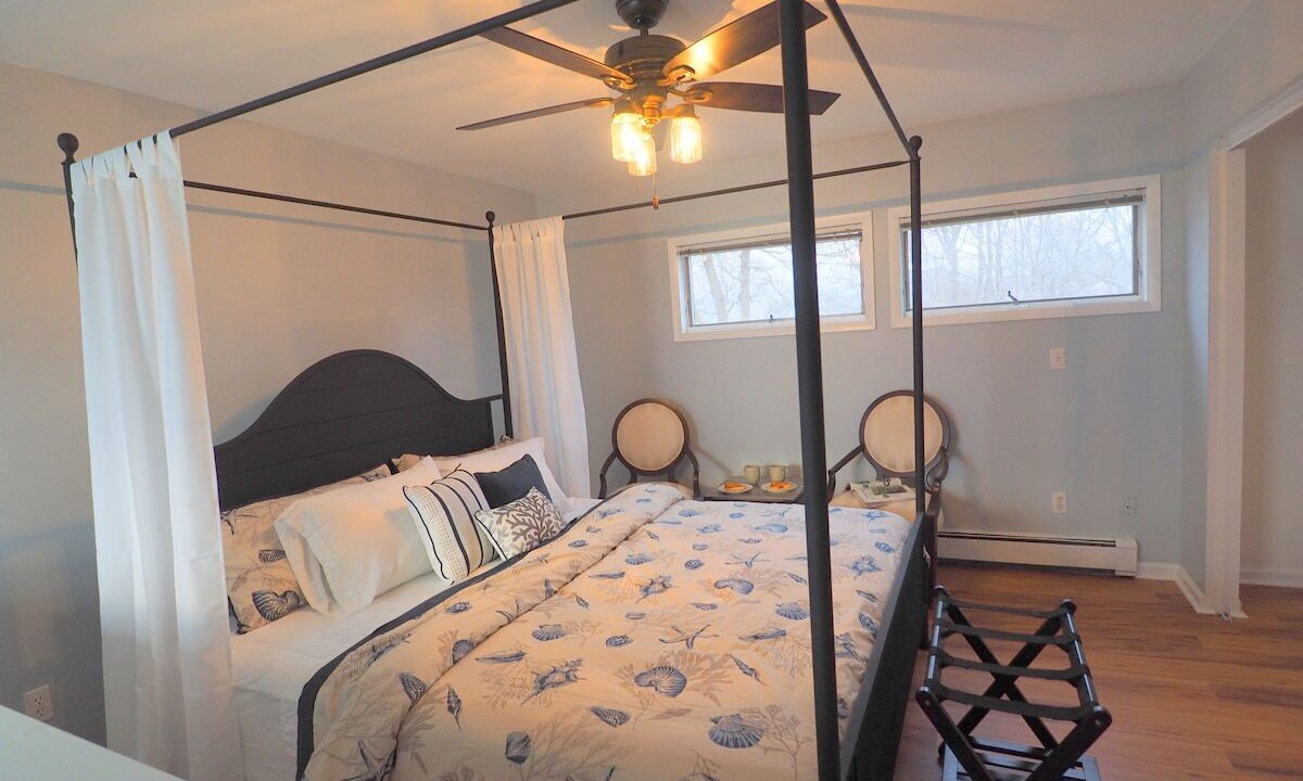 Photo of Others in Morgan Point