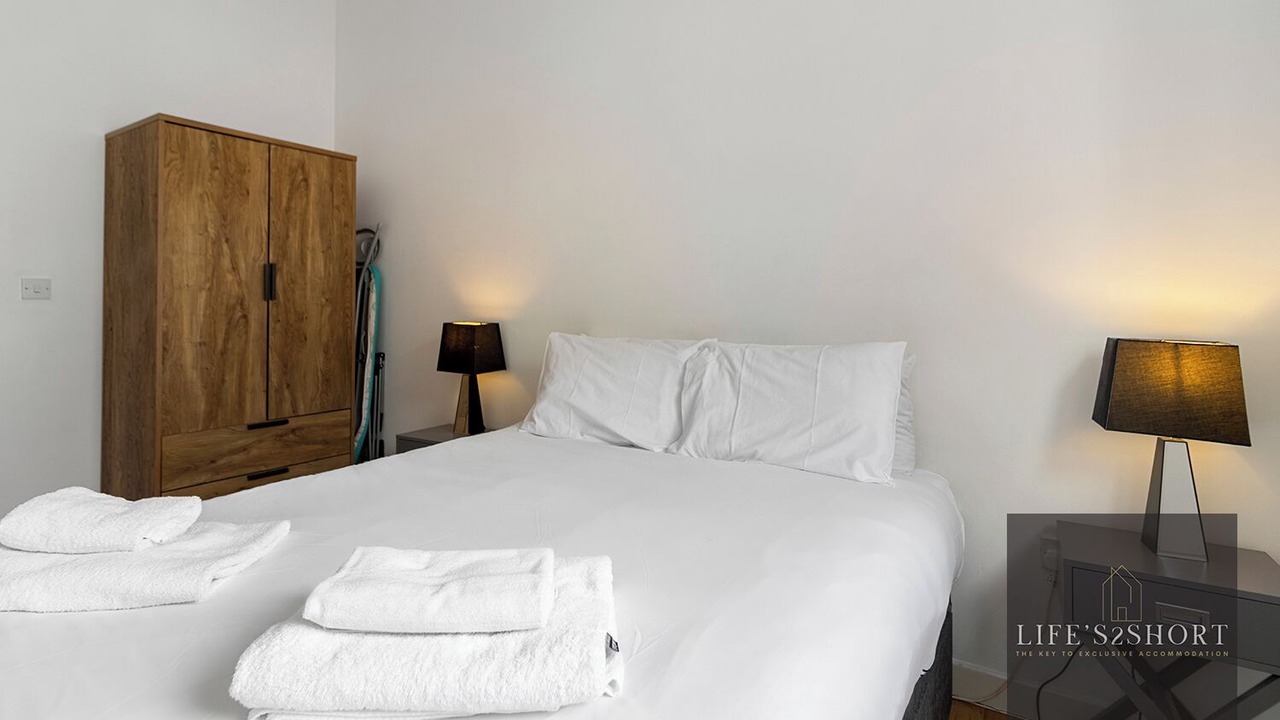 Photo of Bedroom in Exeter