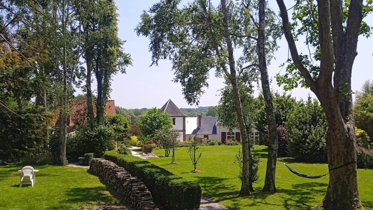 Photo of Outdoor in Colline-Beaumont