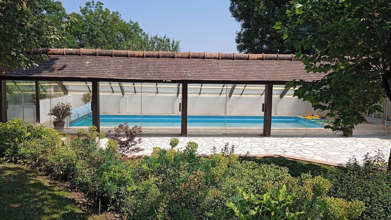 Photo of Outdoor in Colline-Beaumont