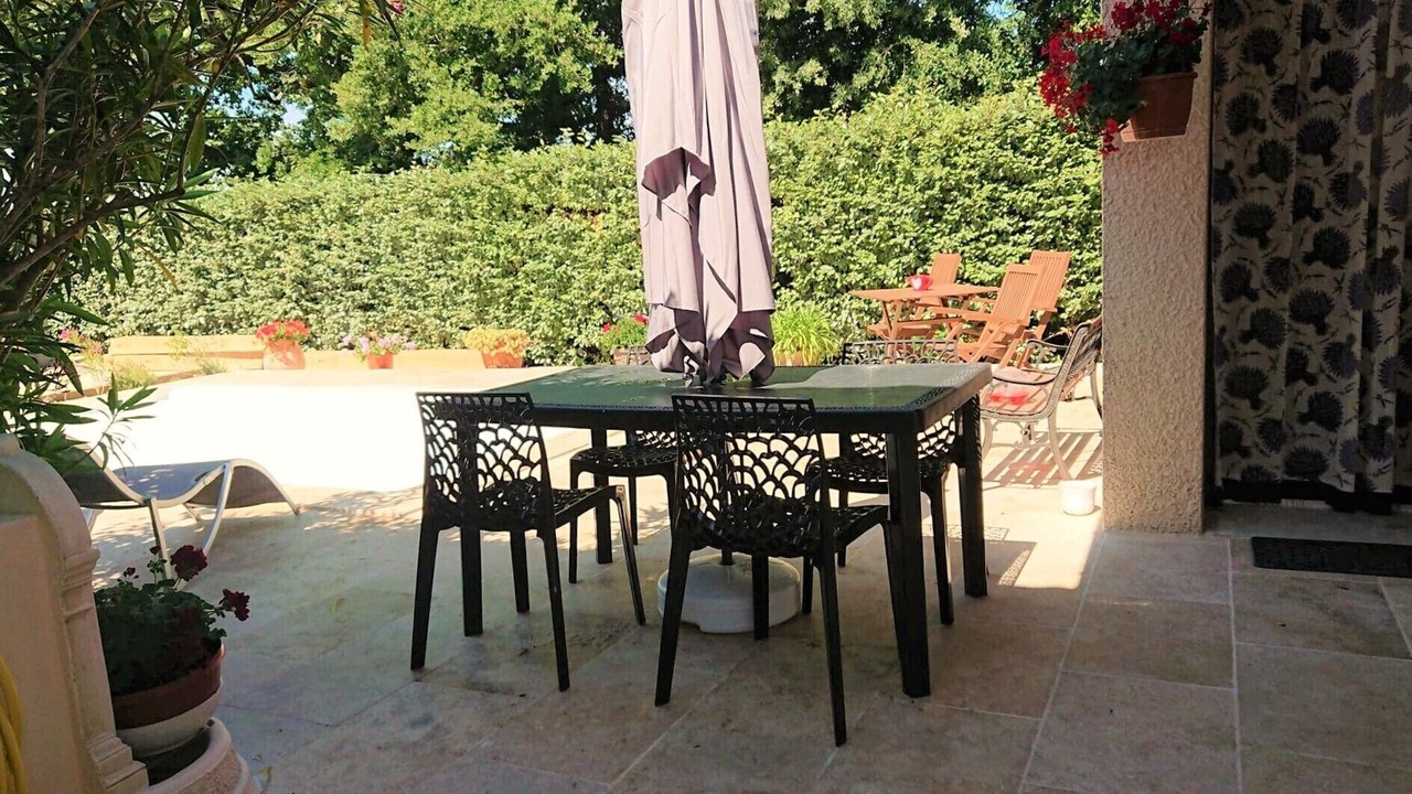 Photo of Outdoor in Grillon