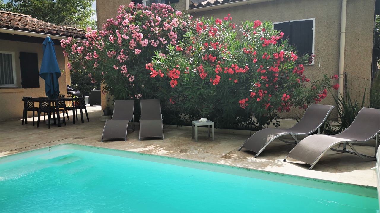 Photo of Outdoor in Grillon