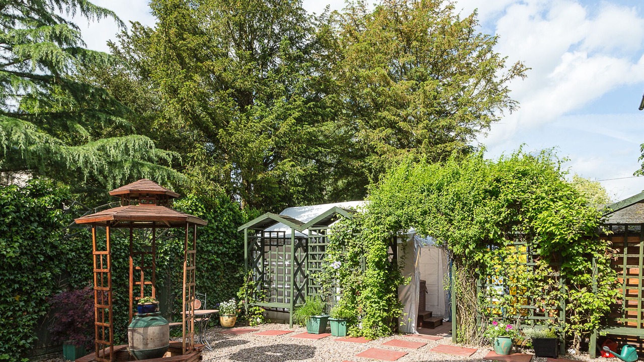 Photo of Outdoor in Denstone