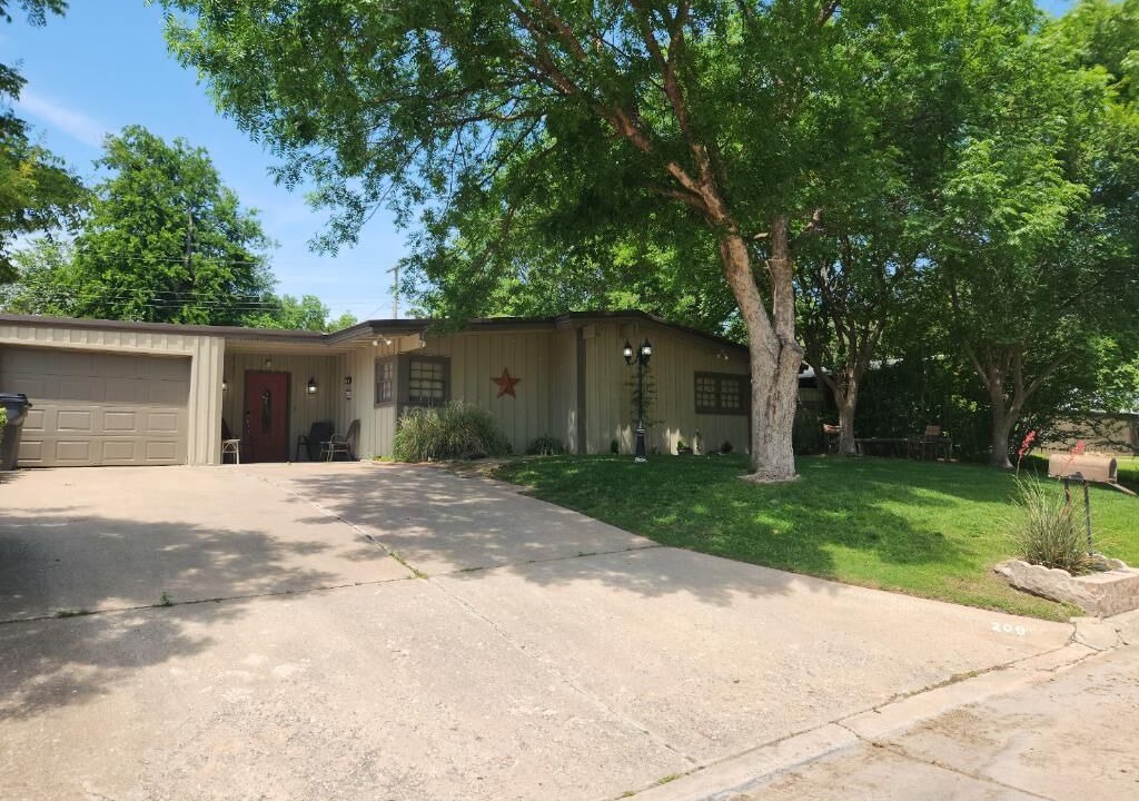 Photo of Outdoor in Lawton