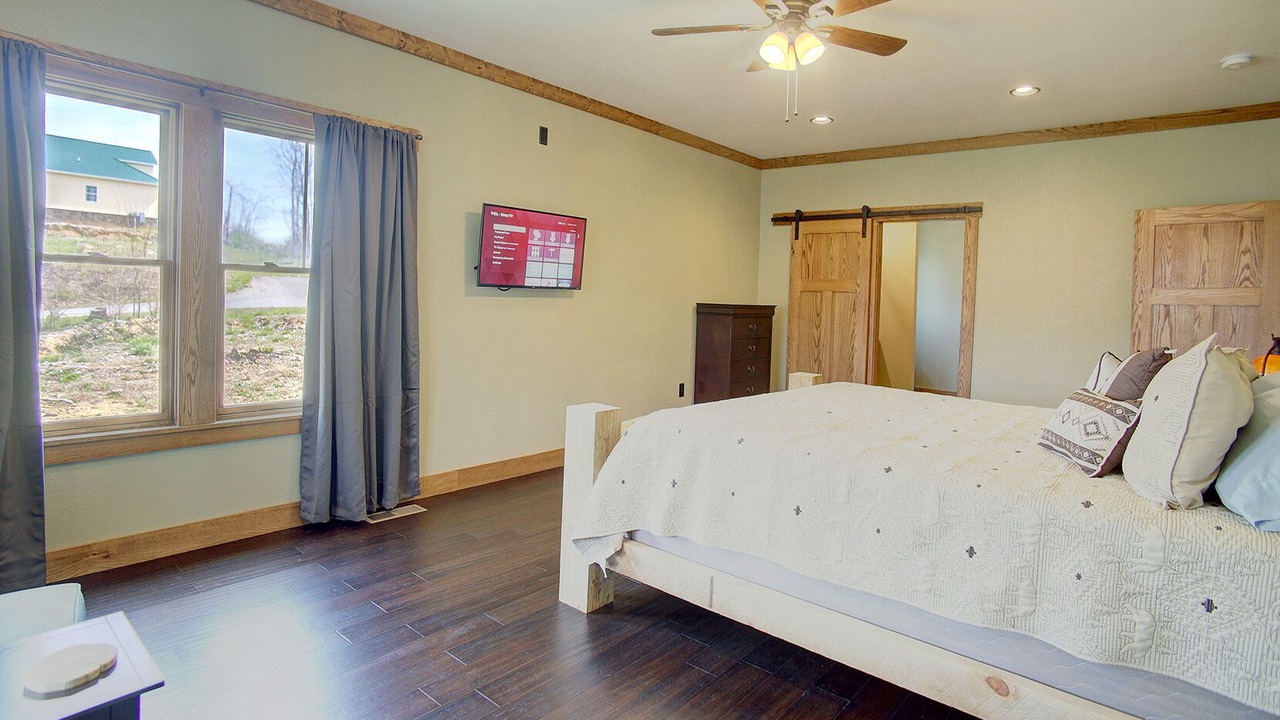 Photo of Bedroom in Chalet Village North