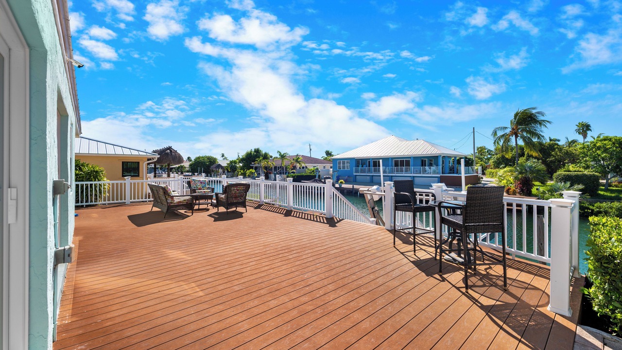 Photo of Patio Balcony in Cudjoe Gardens