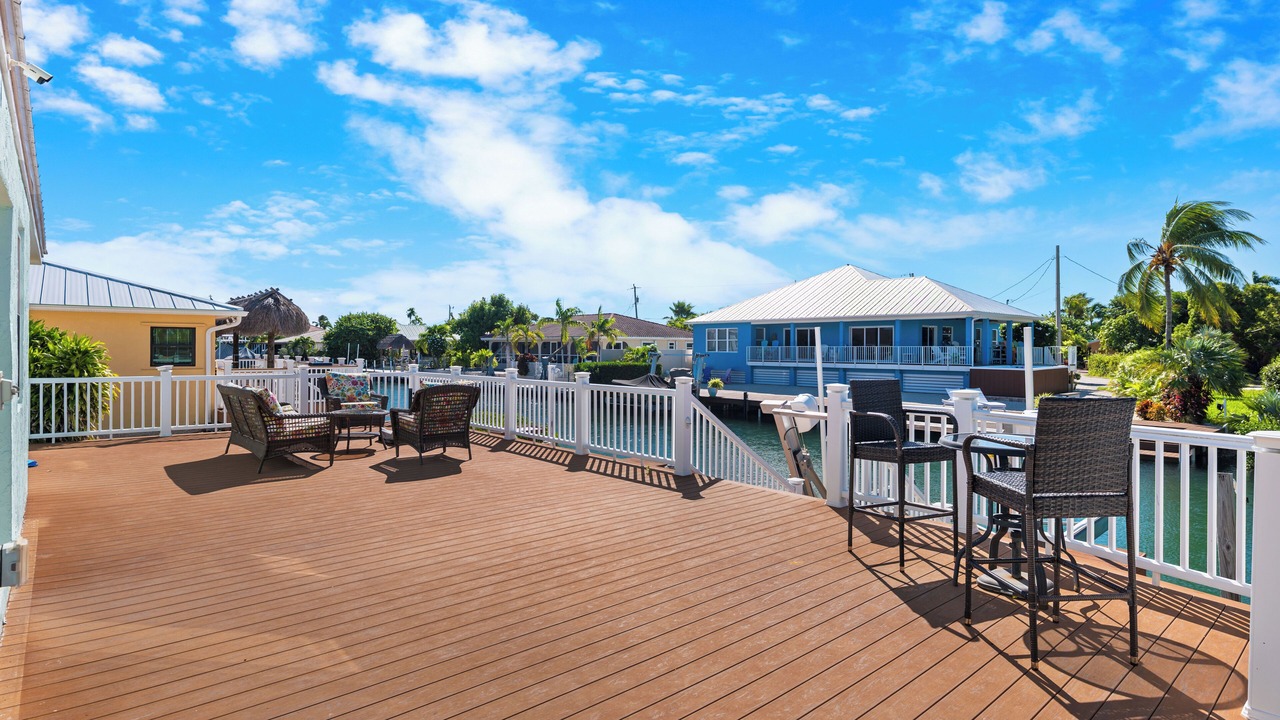 Photo of Patio Balcony in Cudjoe Gardens