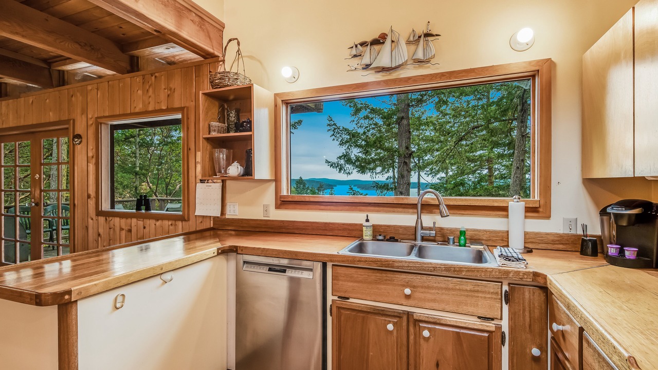 Photo of Kitchen in Orcas