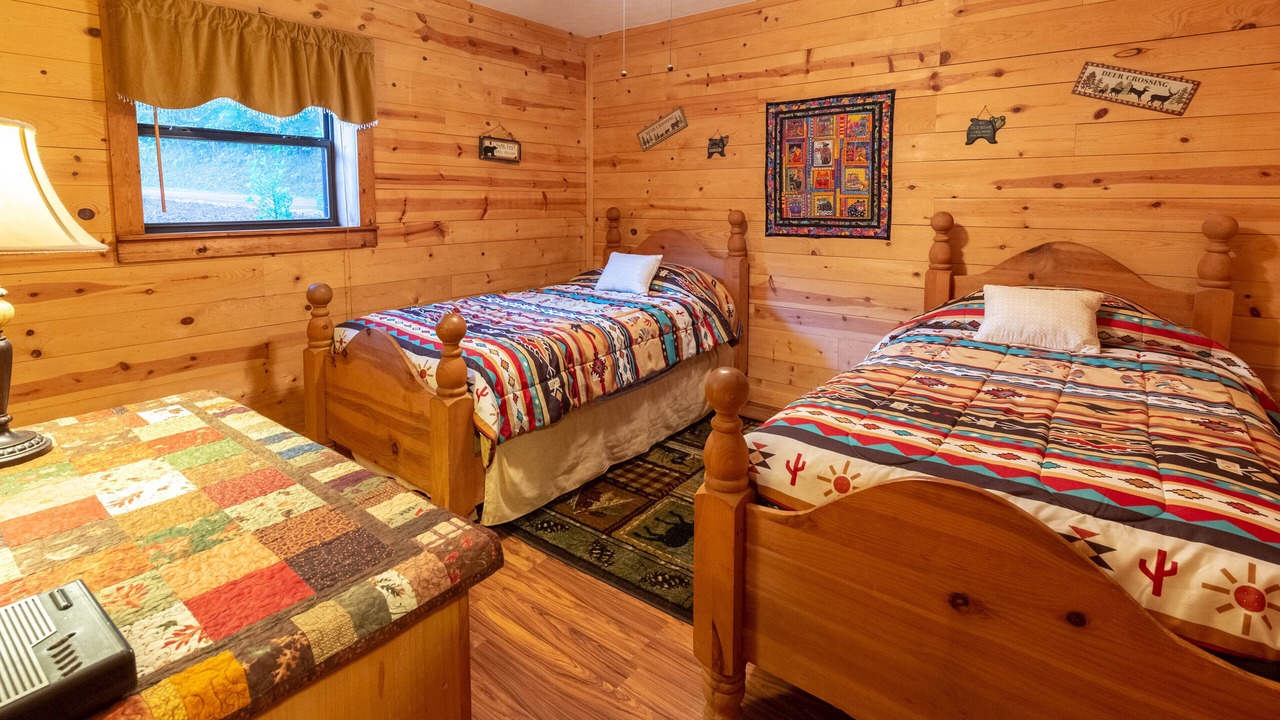 Photo of Bedroom in Bryson City