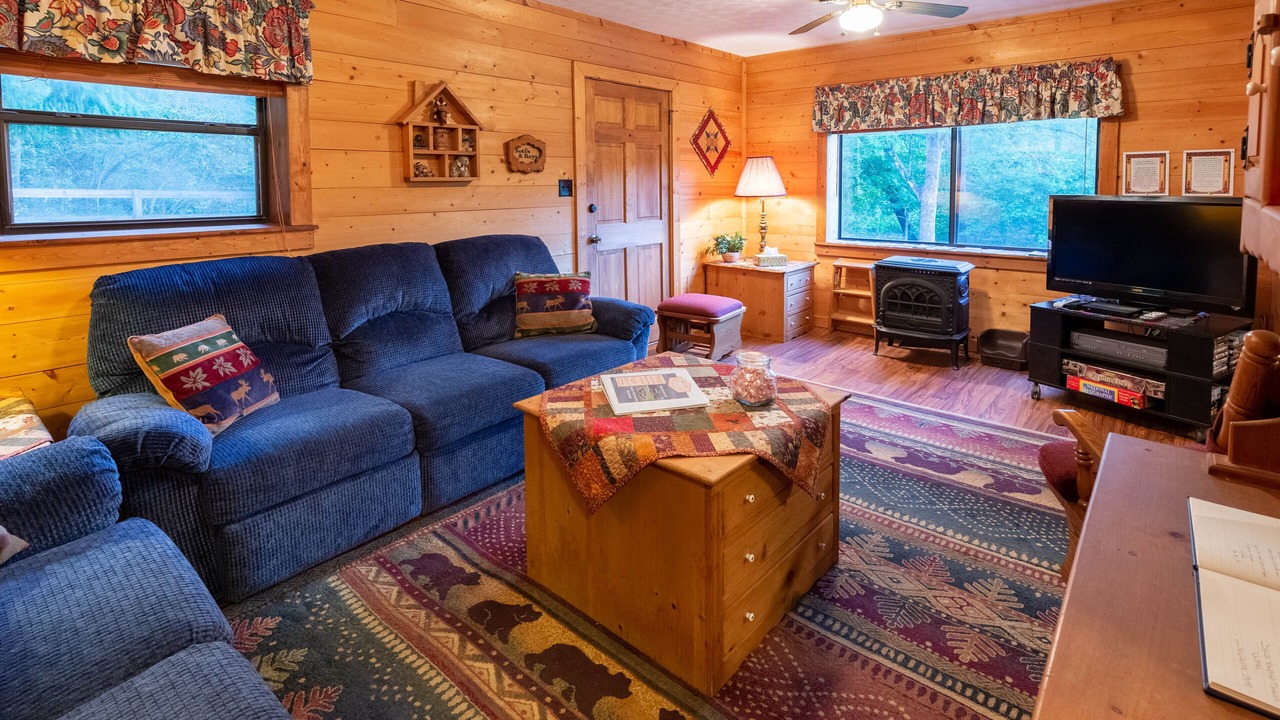 Photo of Livingroom in Bryson City