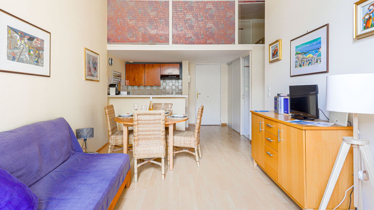 Photo of Livingroom in Nice City Centre