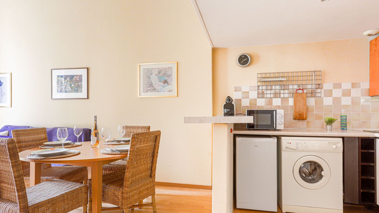 Photo of Bedroom in Nice City Centre