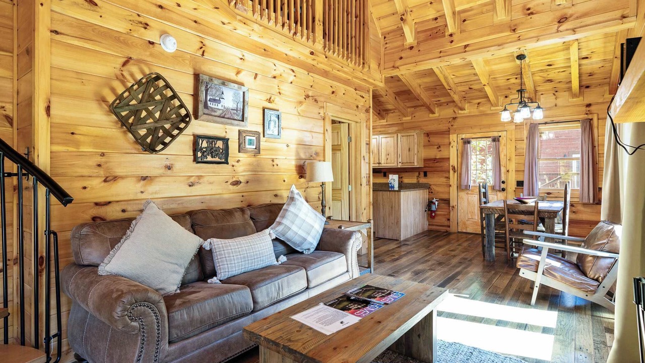 Photo of Livingroom in Gatlinburg