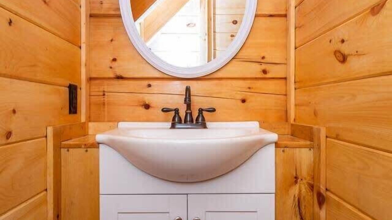 Photo of Bathroom in Gatlinburg