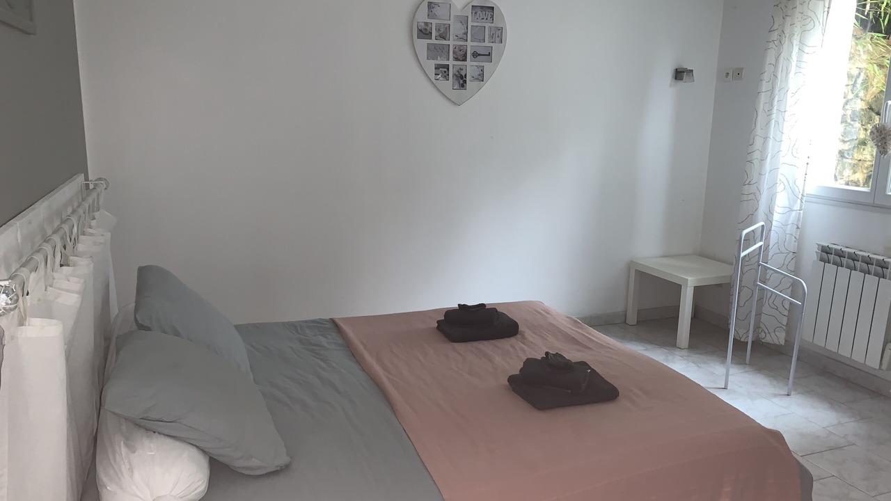 Photo of Bedroom in Bagnols-sur-Ceze