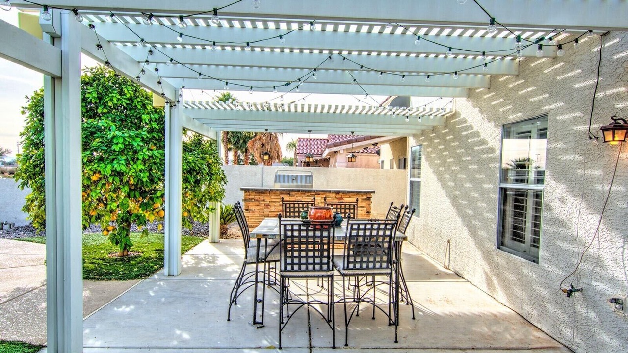 Photo of Outdoor in Spring Valley