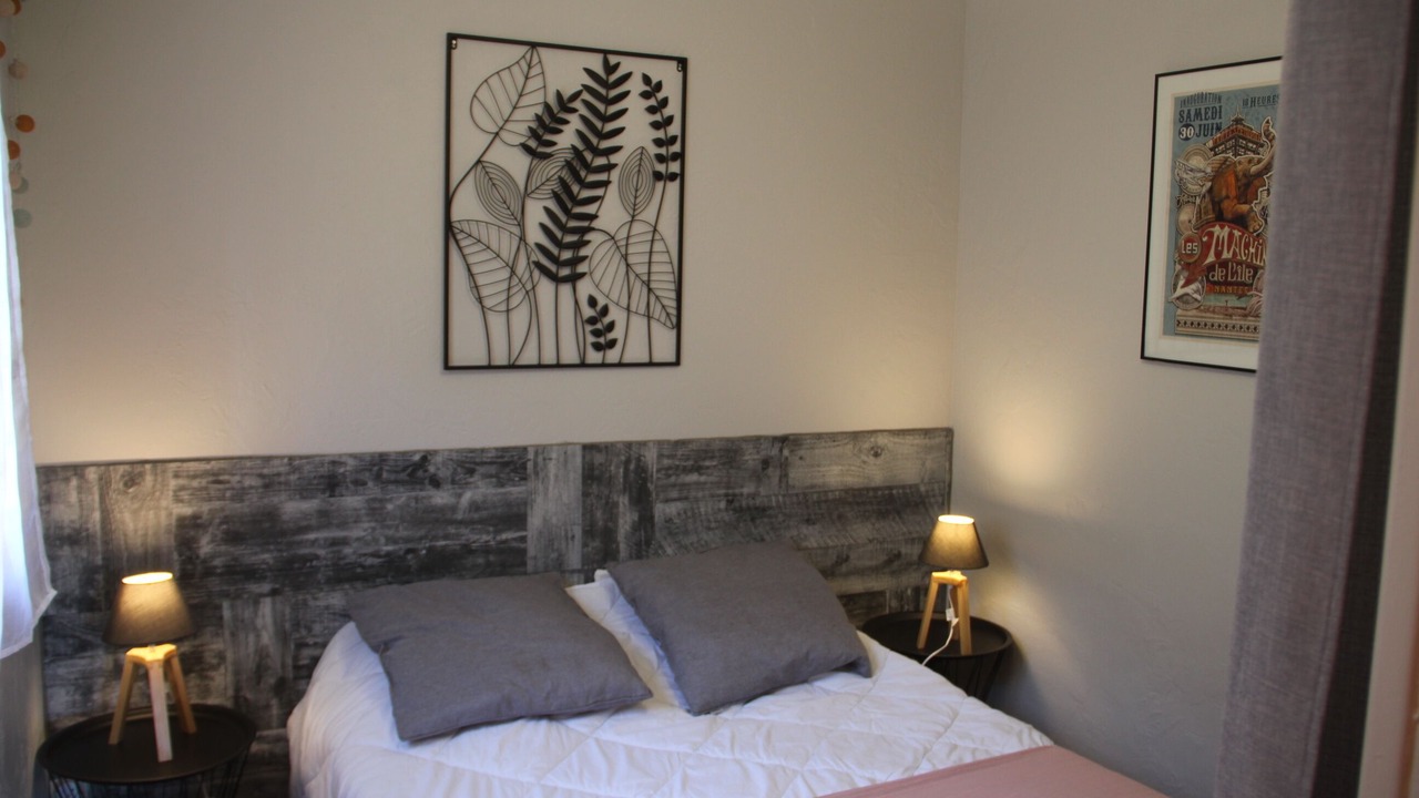 Photo of Bedroom in Vielle-Louron