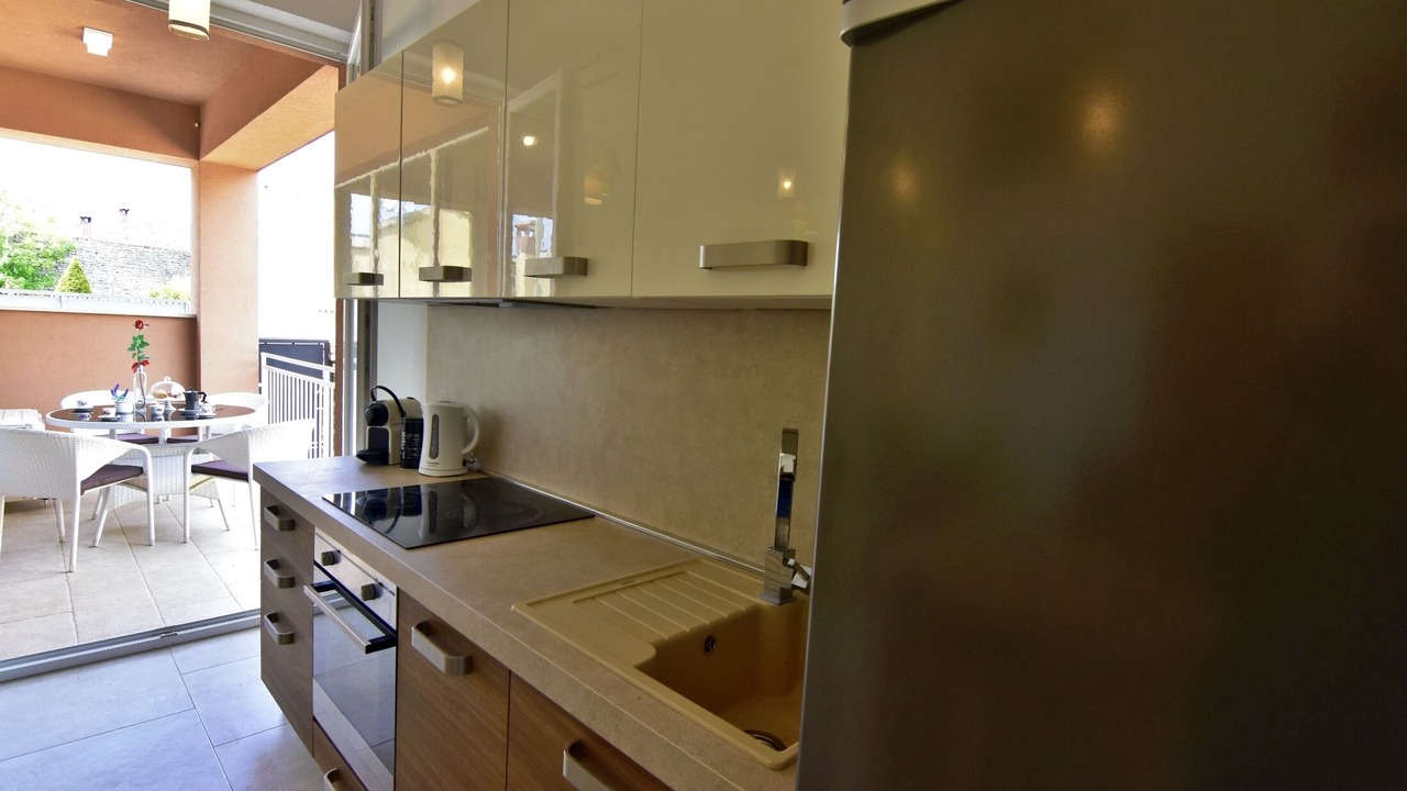 Photo of Kitchen in Tar