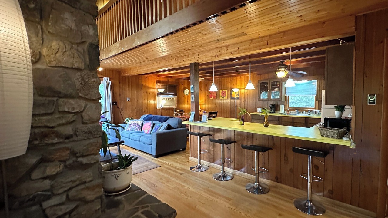 Photo of Livingroom in Front Royal