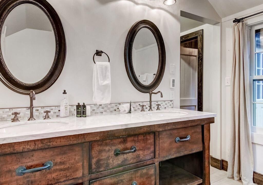 Photo of Bathroom in Bijou Pines