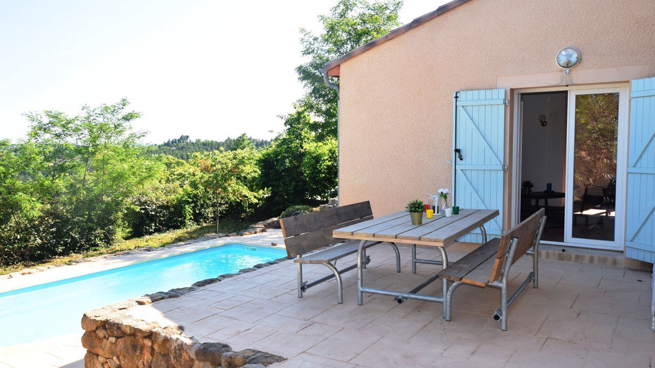 Photo of Patio Balcony in Joyeuse