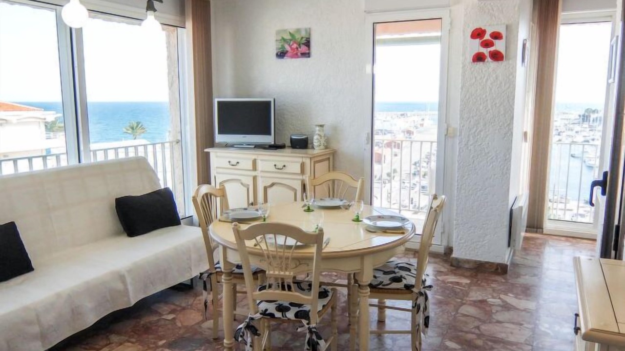 Photo of Livingroom in Saint-Cyprien Plage