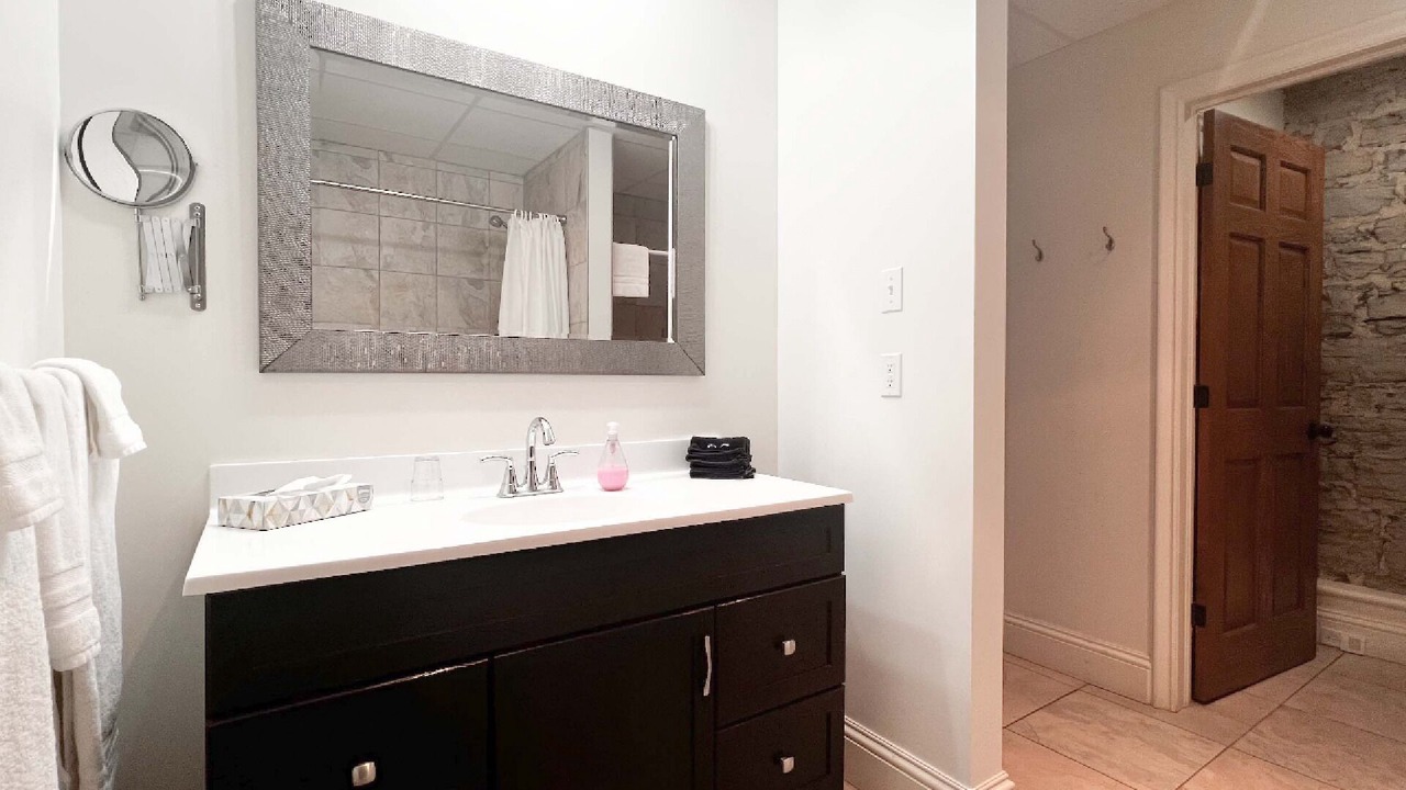 Photo of Bathroom in Lower Town