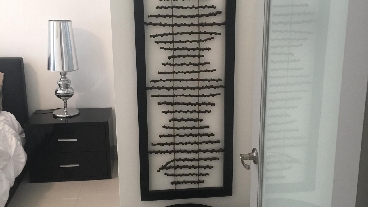 Photo of Others in South of Fifth