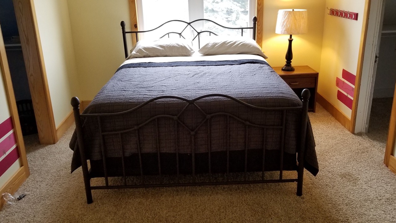 Photo of Bedroom in Harbor Beach