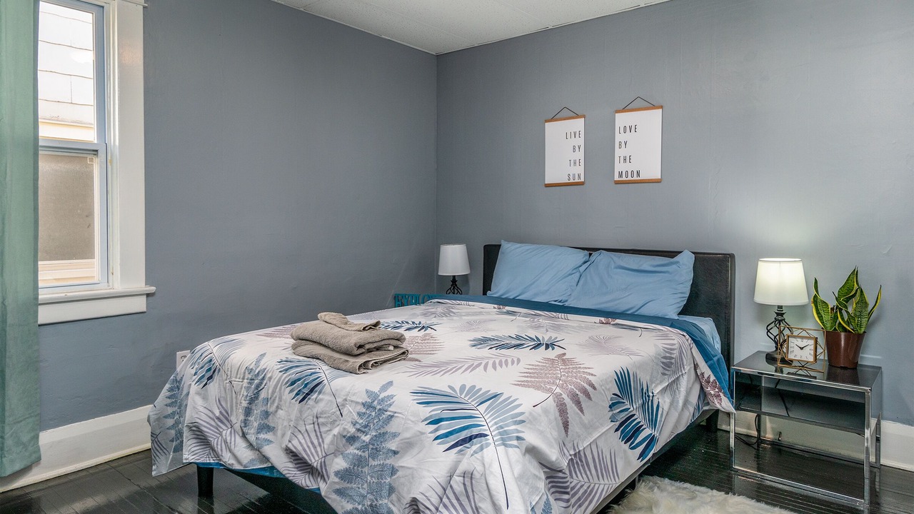 Photo of Bedroom in North Buffalo
