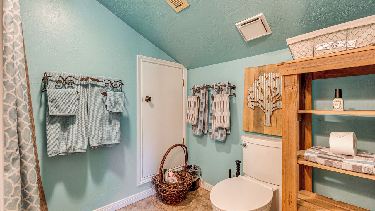 Photo of Bathroom in West Livingston