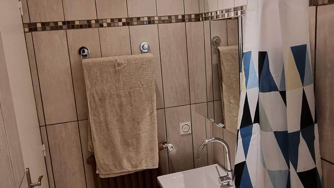 Photo of Bathroom in Coye-la-Foret