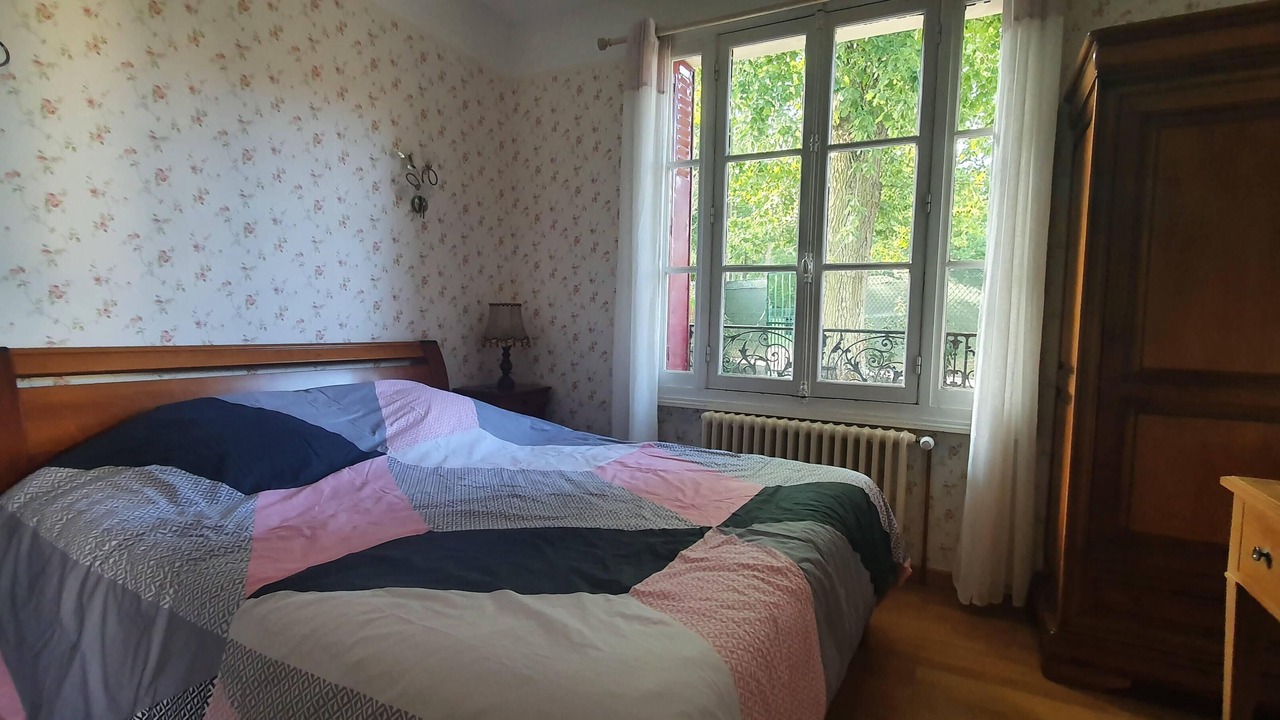 Photo of Bedroom in Coye-la-Foret