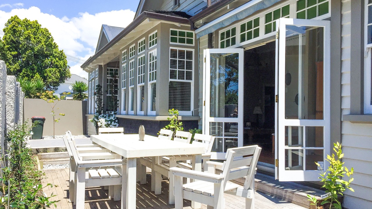 Photo of Others in Parnell