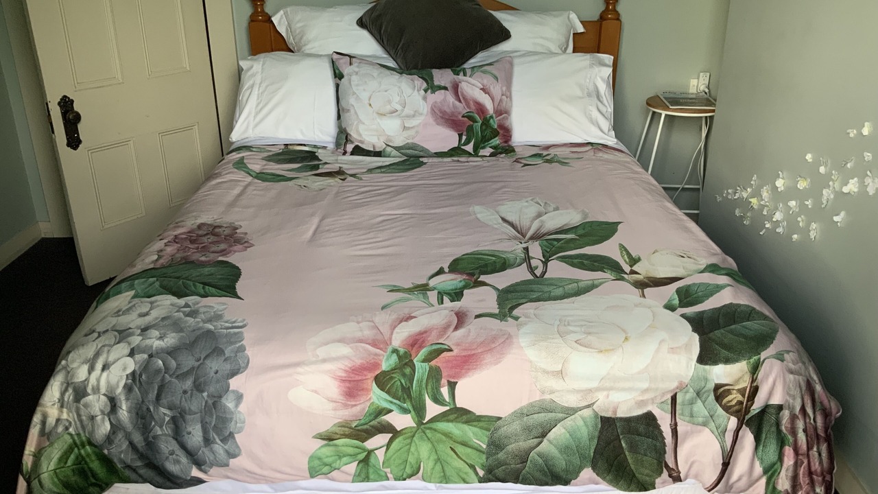 Photo of Others in Parnell