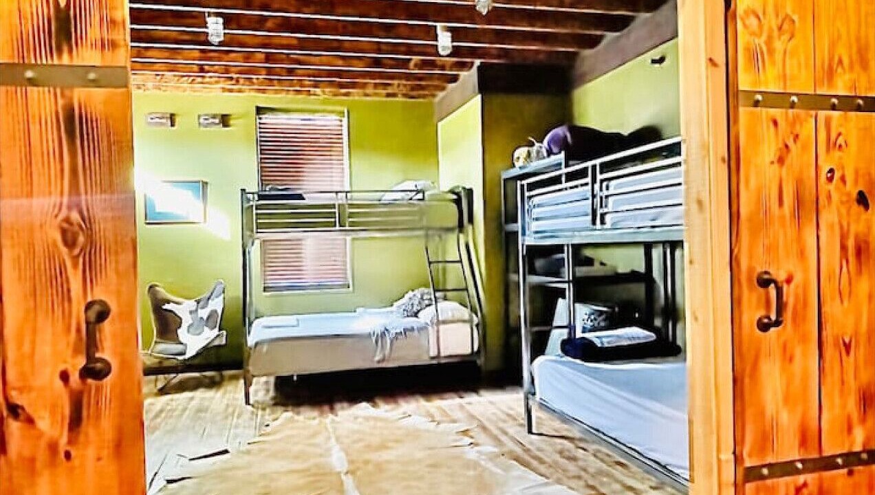 Photo of Others in Cotter