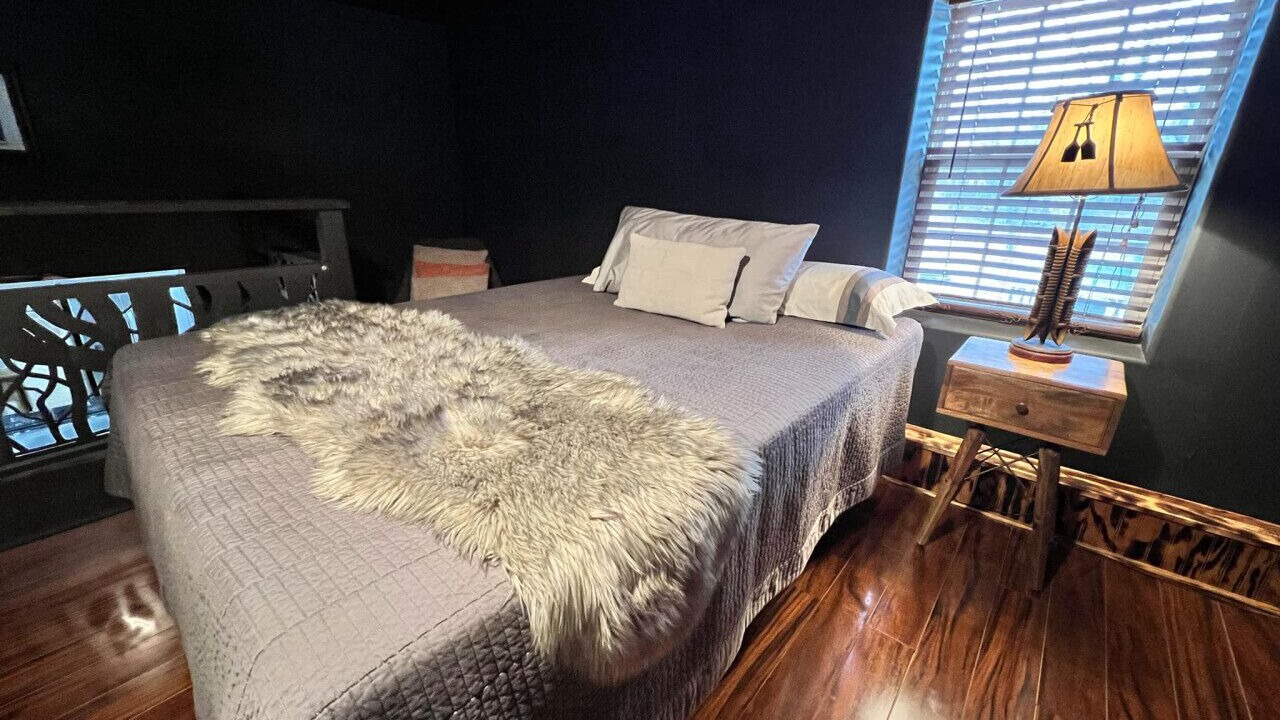 Photo of Others in Cotter